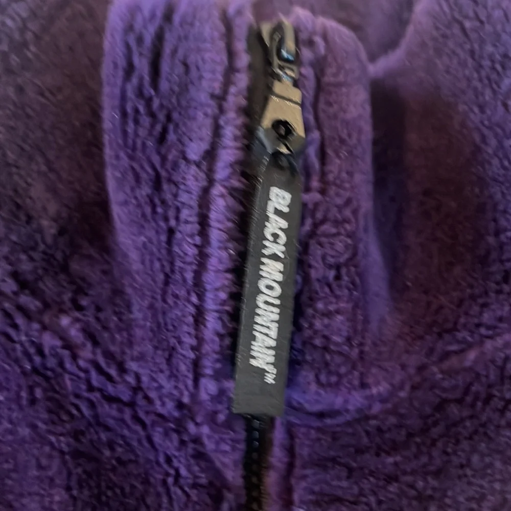 Black Mountain Outdoor Heavy Fleece Jacket Size M Purple Chic‎ Red Hat Vintage